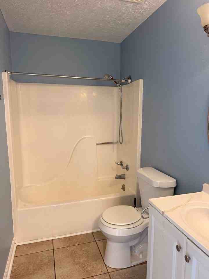 6321 Lenawee St #C3 - Photo 7 of 10