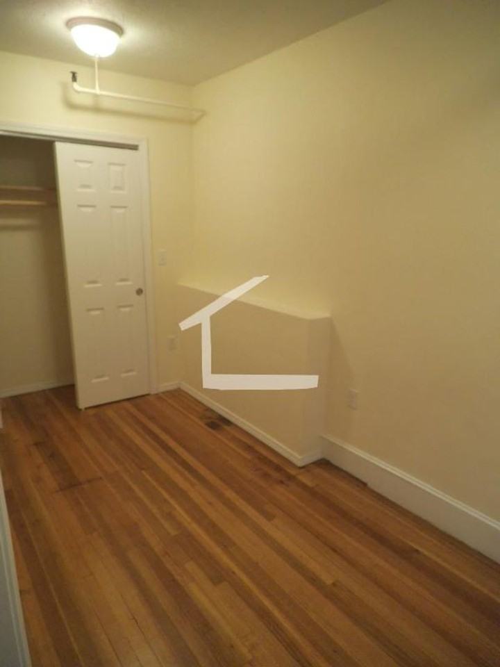 1516C Commonwealth Ave - Photo 5 of 9