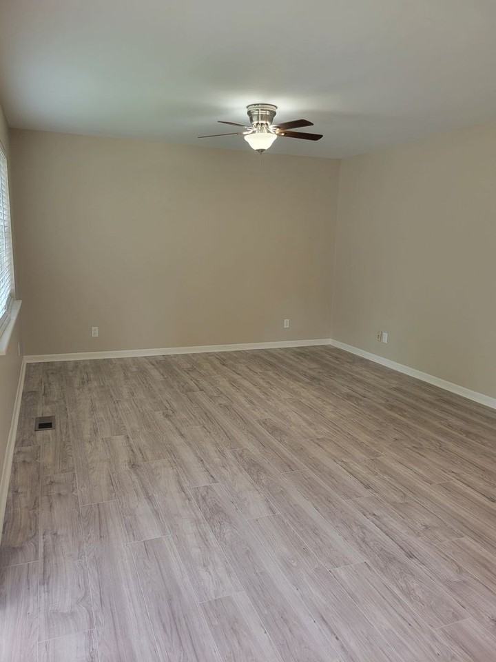 6615 Bluebird Dr - Photo 3 of 21