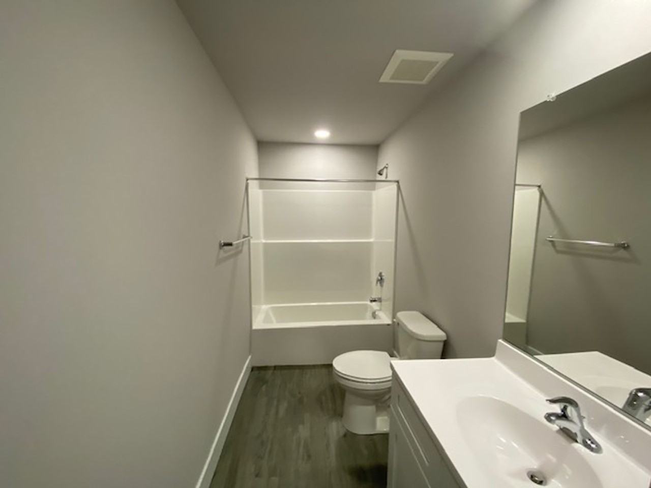 133 E Philadelphia St - Photo 3 of 5