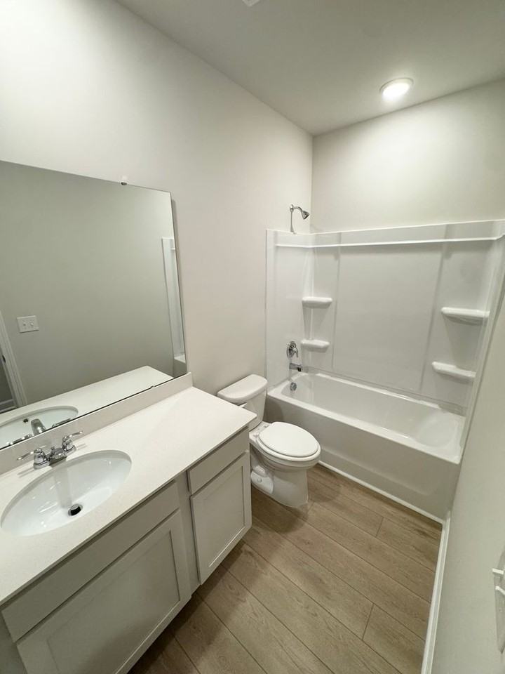 738 Ebb Tide Rd - Photo 7 of 21