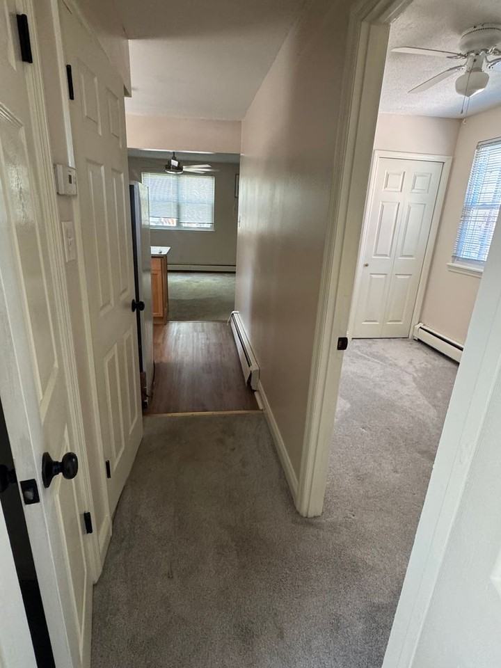 657 Childs Ave - Photo 5 of 18