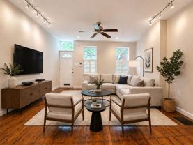 1811 Montrose St - Photo 1 of 1