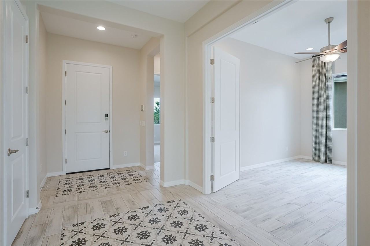 6881 Claret Dr - Photo 4 of 29