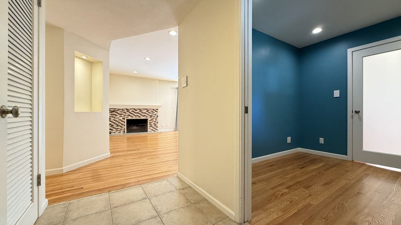 1658 Nord Ln - Photo 4 of 30