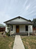 403 N Pacific St - Photo 1 of 1
