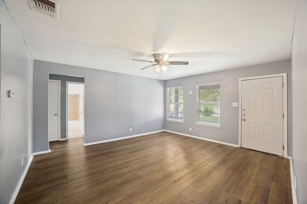 342 Consuelo - Photo 5 of 25