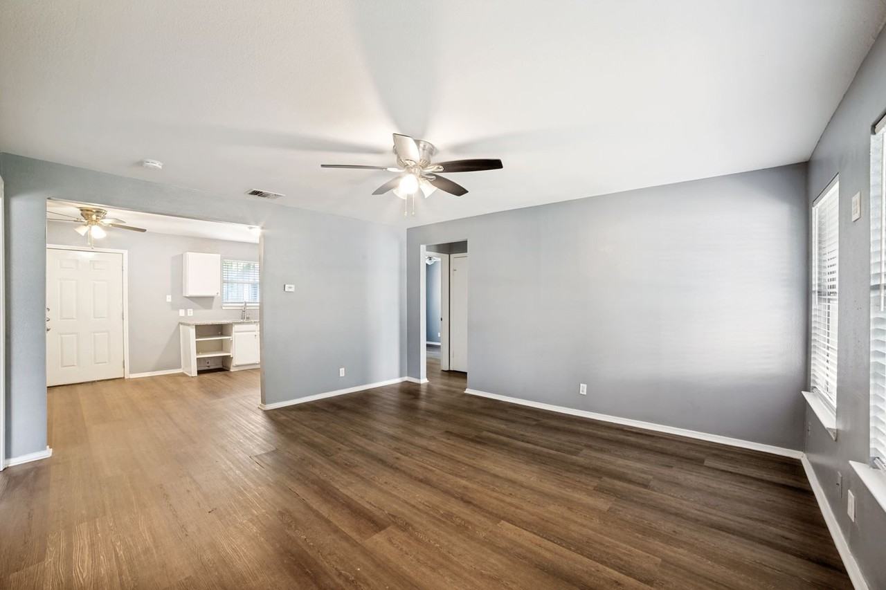 342 Consuelo - Photo 6 of 25