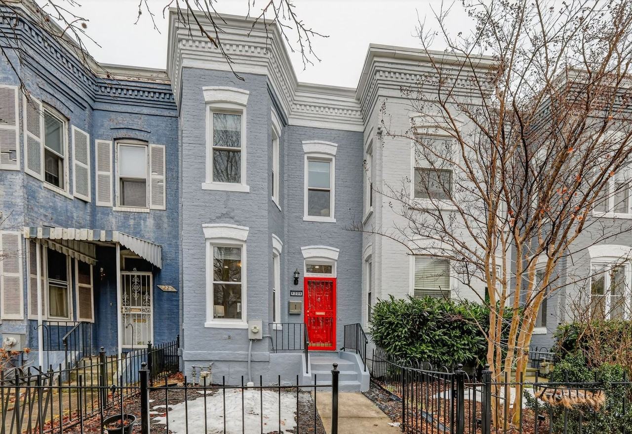 1221 I St Ne - Photo 2 of 32