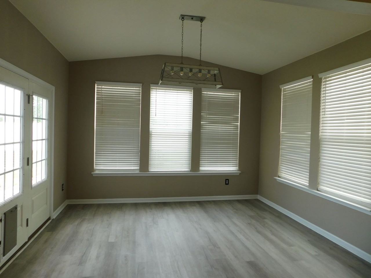 3506 Great Island Ln - Photo 2 of 33