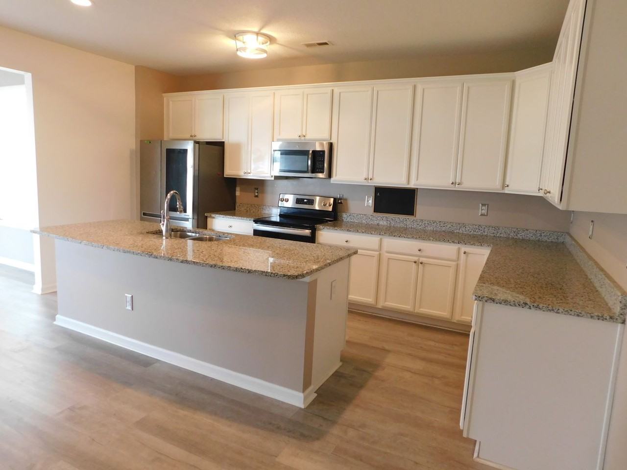3506 Great Island Ln - Photo 7 of 33