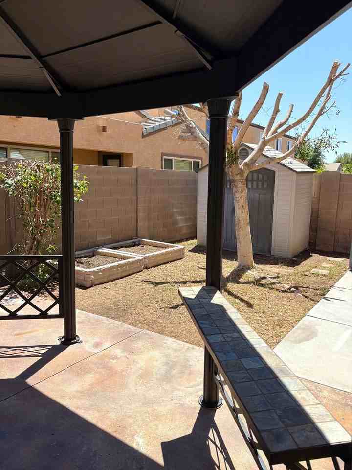 2565 E Southern Ave #16 - Photo 6 of 26
