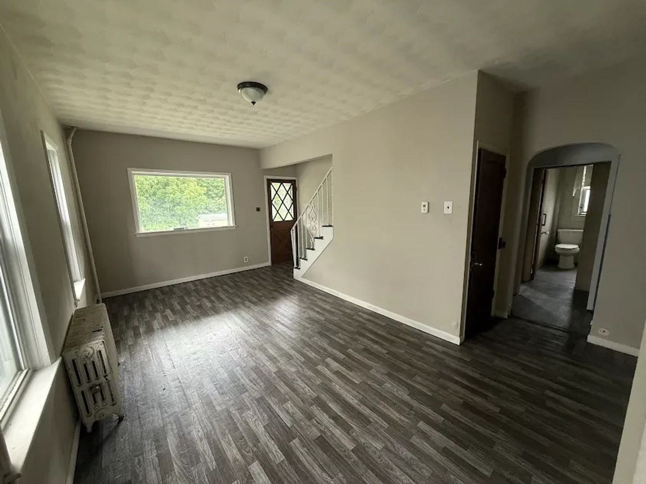 790 W Main St - Photo 2 of 30
