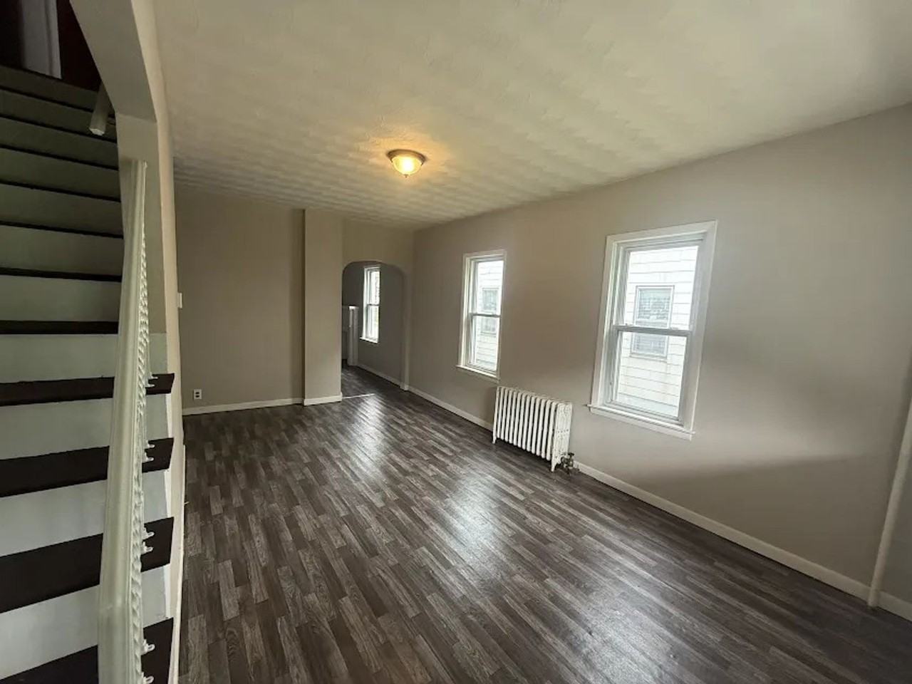 790 W Main St - Photo 3 of 30