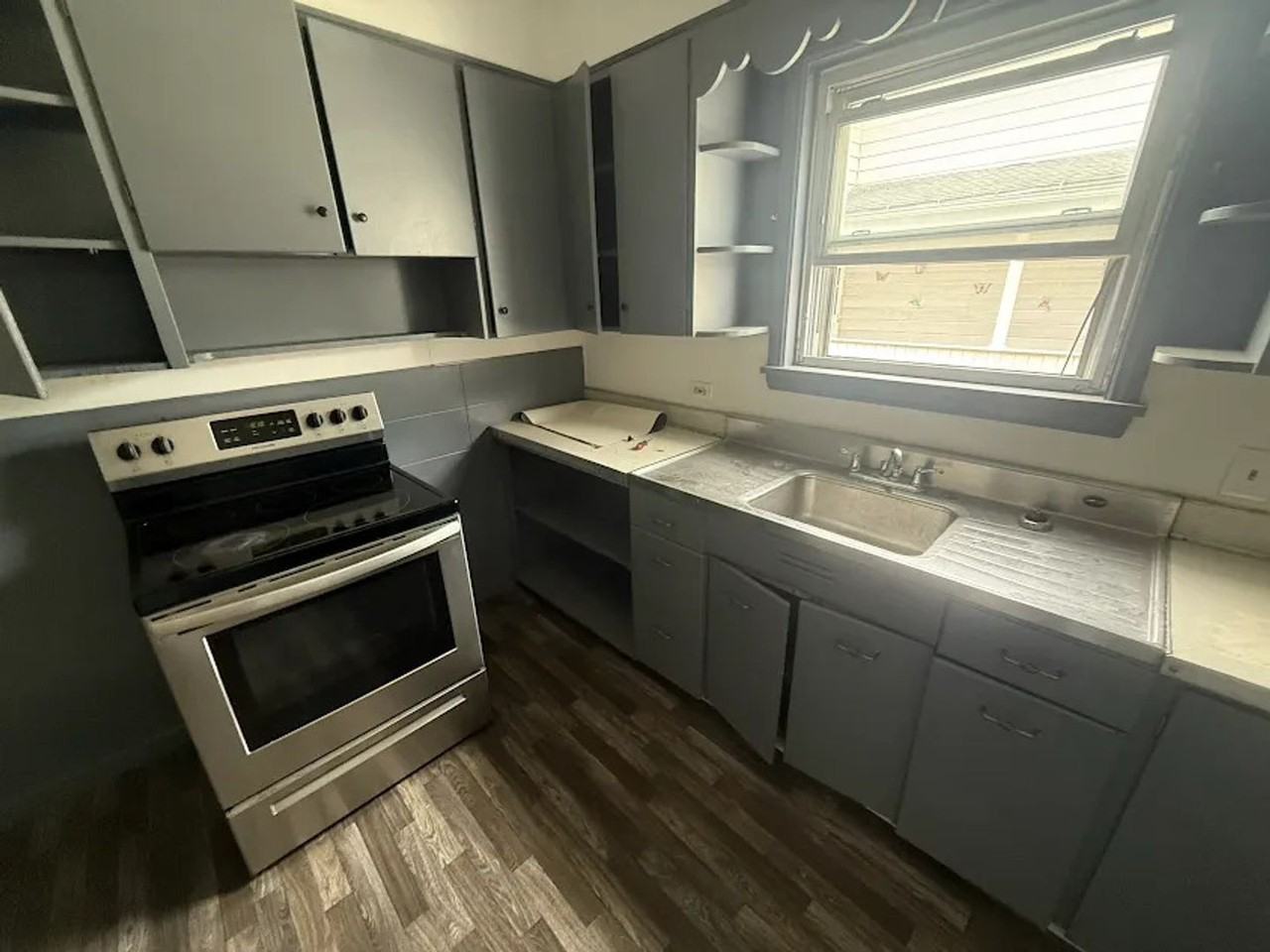 790 W Main St - Photo 7 of 30