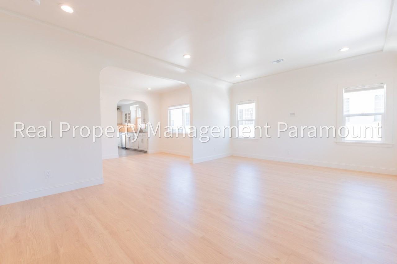 1867 S Redondo Blvd - Photo 6 of 50