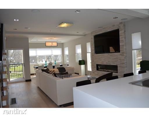 2 N Main St #A101 - Photo 3 of 10