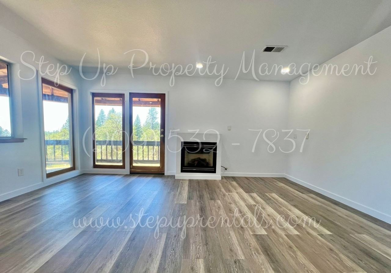 20175 Blackberry Ln - Photo 4 of 25
