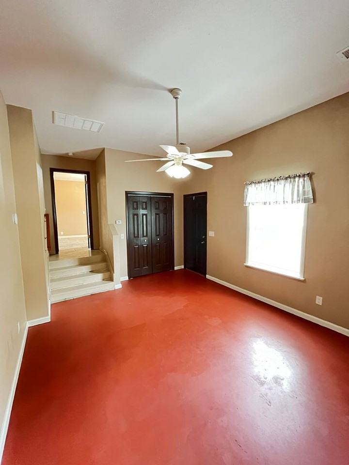 1848 E Rolling Hills Dr - Photo 2 of 7