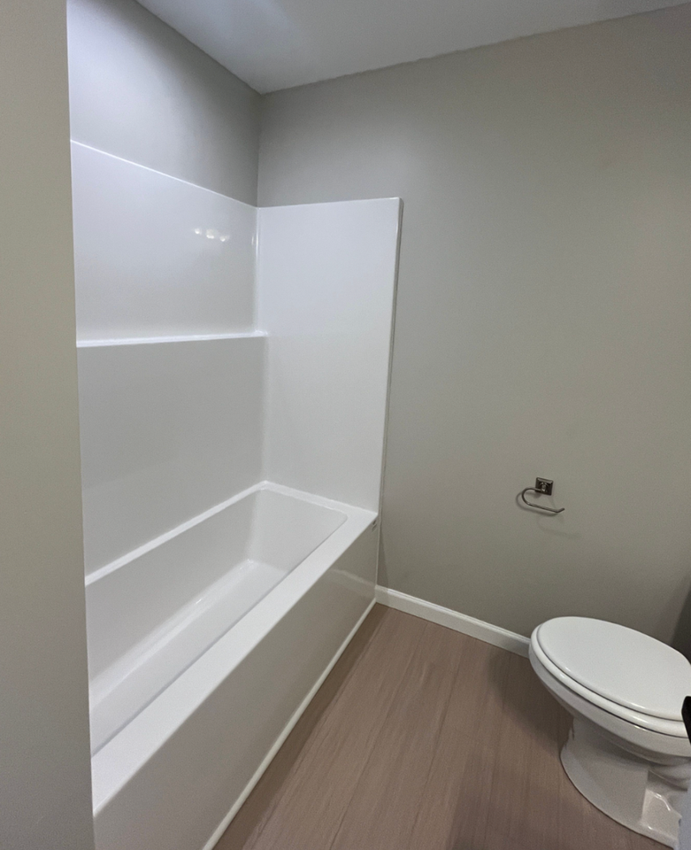 3945 Greenpond Rd - Photo 5 of 16