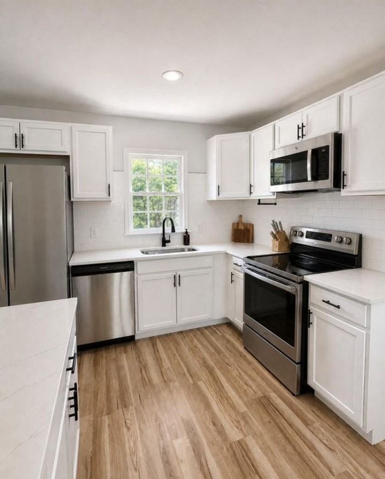 1445 Keswick Dr - Photo 4 of 16