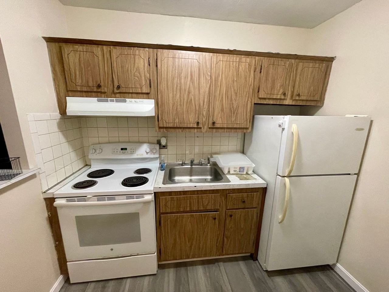 32 Allston St - Photo 4 of 6