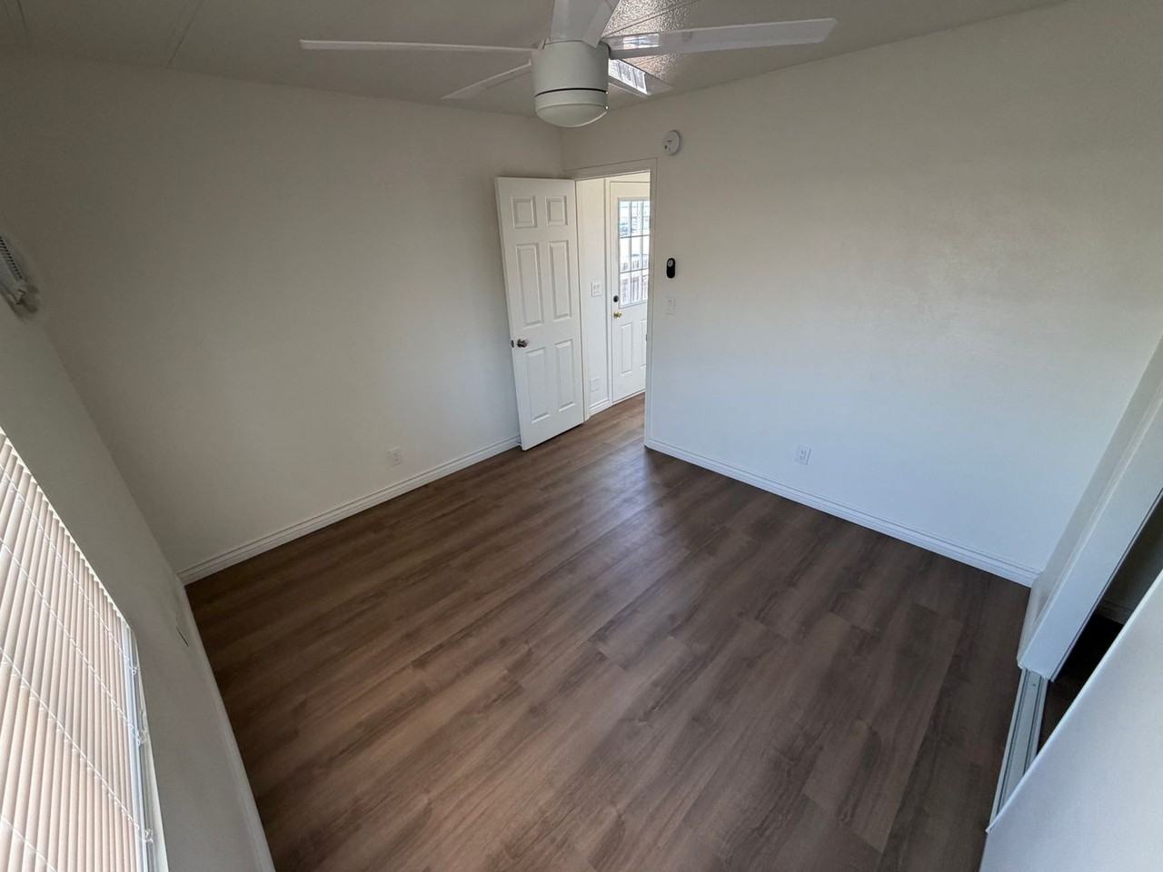 24955 Redlands Blvd - Photo 5 of 11