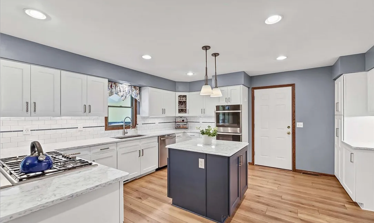 30542 Atlanta Ln - Photo 6 of 41