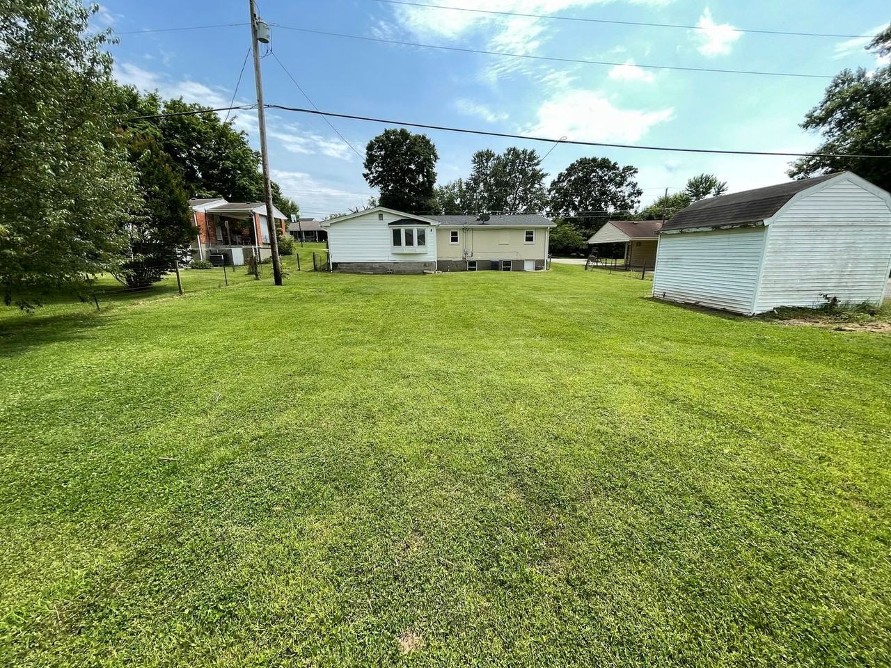130 Rockbridge Rd - Photo 2 of 27