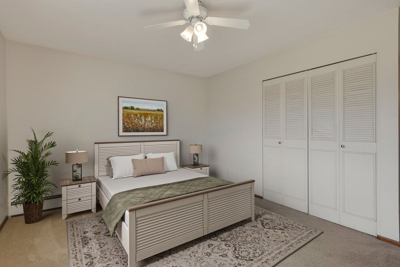 Hamline Terrace - Photo 6 of 19