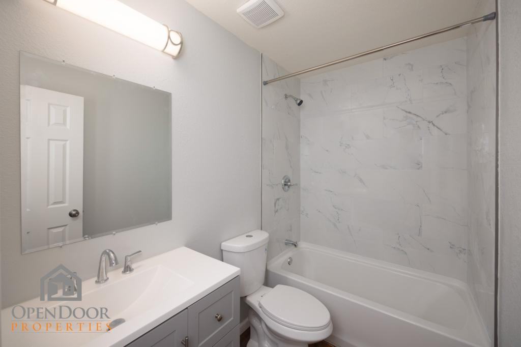 7138 Splitlog Cir - Photo 6 of 14