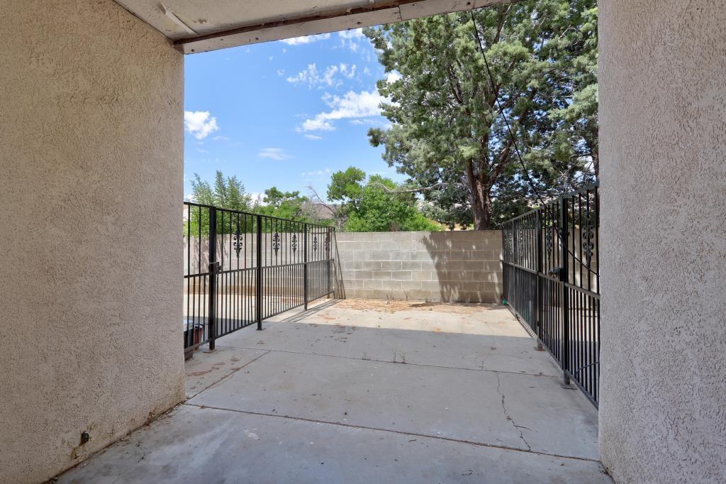 195 Monte Alto Pl Ne Apt B - Photo 7 of 17