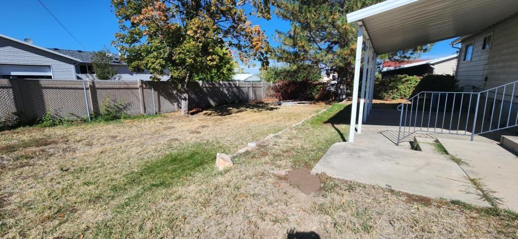 367 Overland Rd - Photo 2 of 21