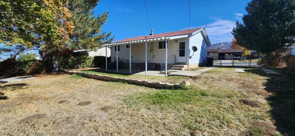 367 Overland Rd - Photo 4 of 21