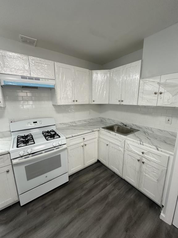 262 Grand St Rear - Photo 5 of 22