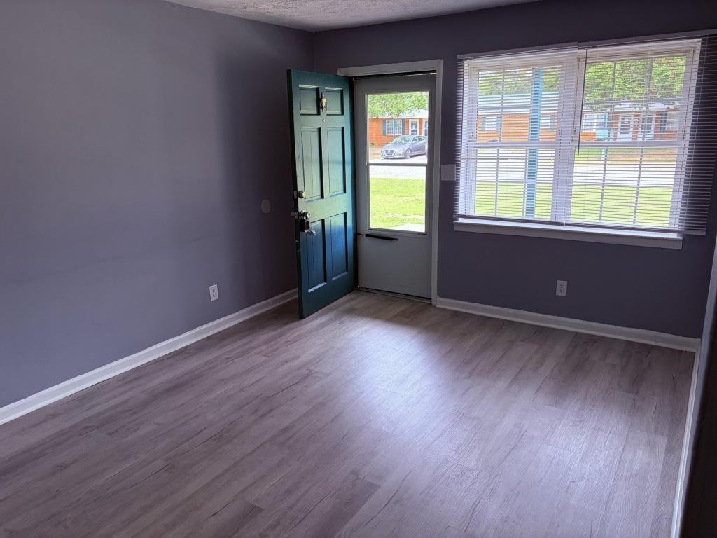 406 Beta St ##C - Photo 2 of 9