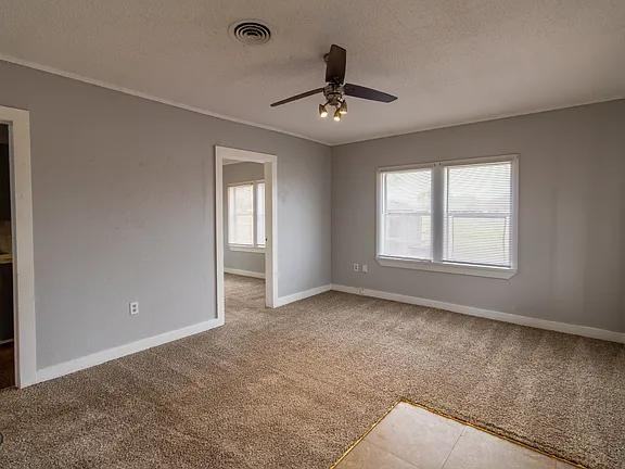 4709 Coronado Ave - Photo 2 of 14