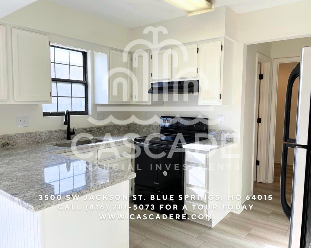 3502 Sw Jackson St - Photo 4 of 10