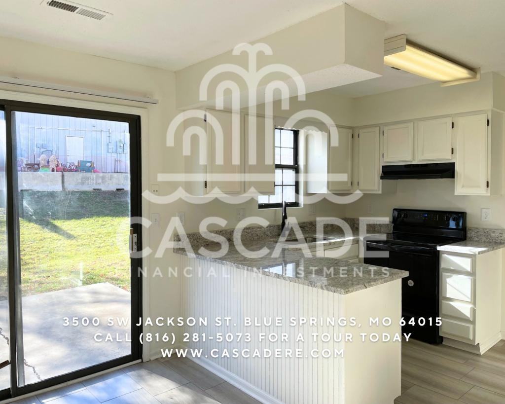 3502 Sw Jackson St - Photo 5 of 10
