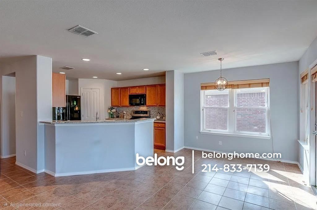 15833 Coyote Hill Dr - Photo 2 of 18