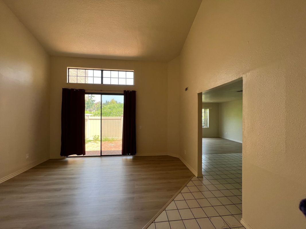 3652 Agate Way - Photo 3 of 14