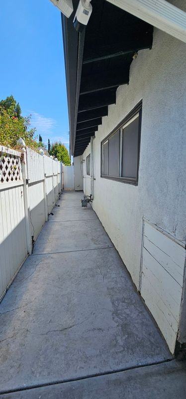 14926 Mayall St - Photo 2 of 23