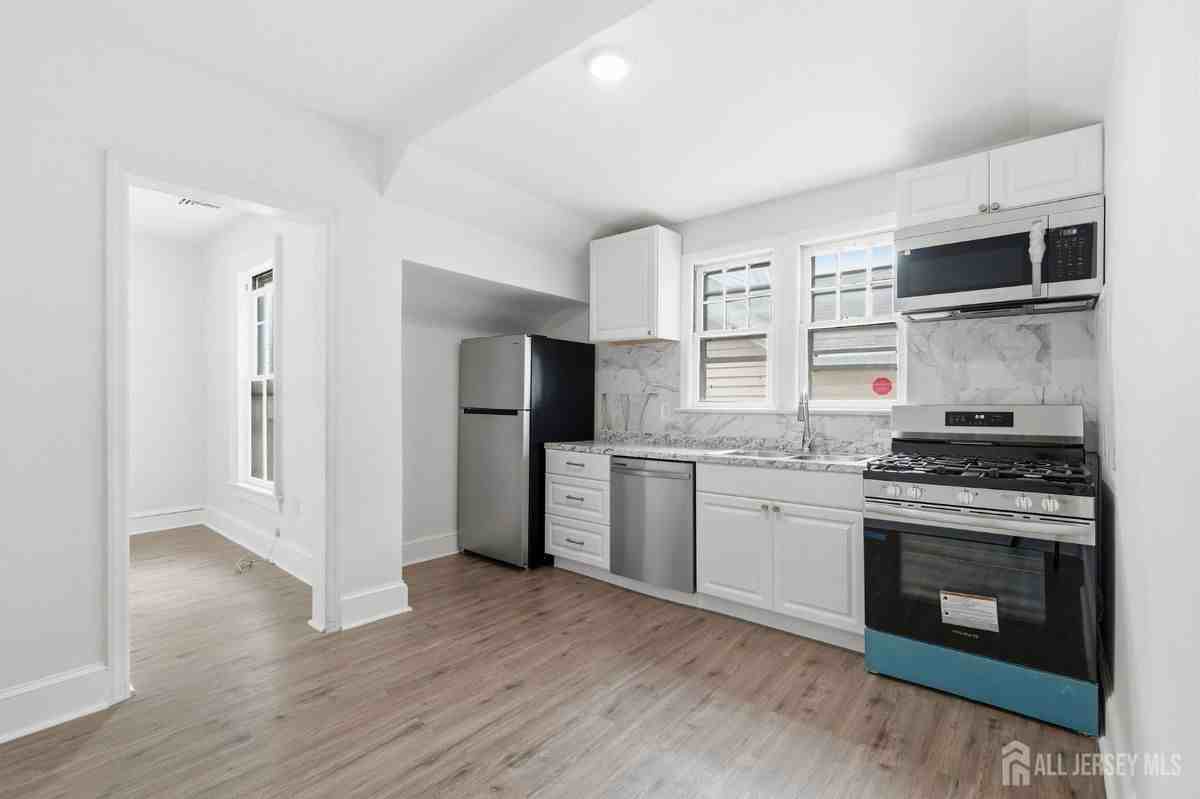 30 W Somerset St ##2b - Photo 2 of 22