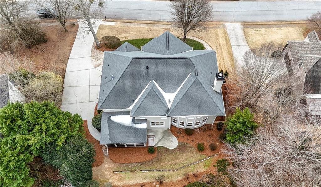 2570 Wood Creek Ct - Photo 5 of 50