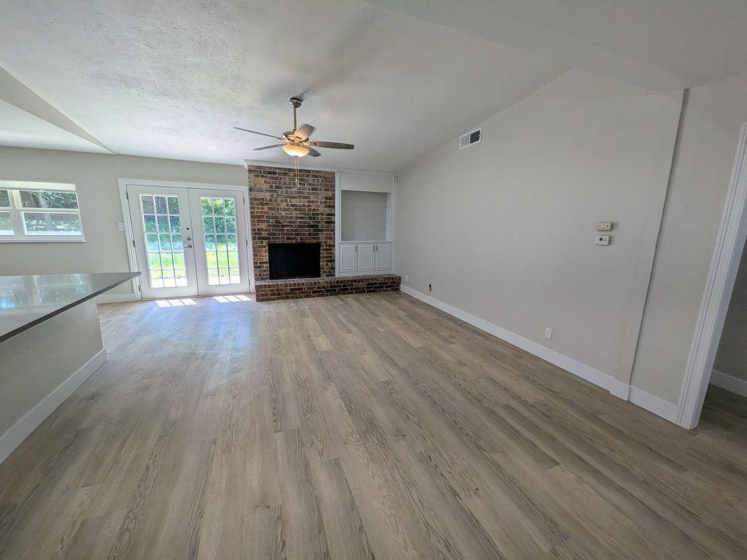 9705 Marlborough Dr - Photo 2 of 23