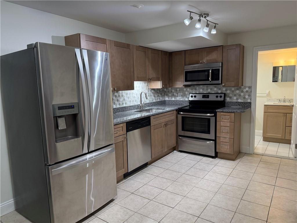 1190 Charles St ##6 - Photo 2 of 14