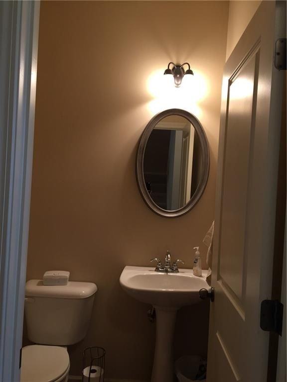 123 Kingland St - Photo 6 of 33