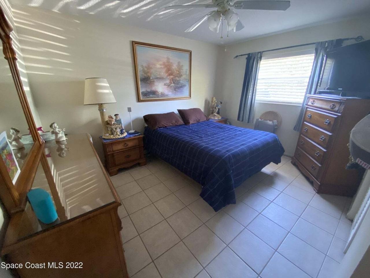 610 Jefferson Ave #1 - Photo 5 of 8