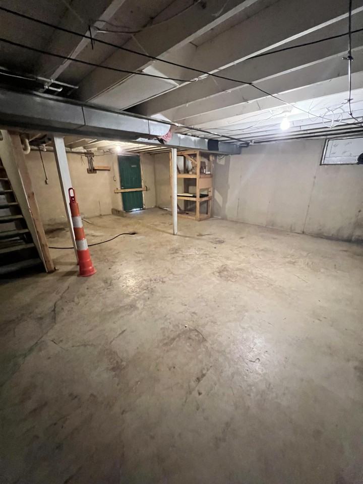 1509 W College St #1511 - Photo 3 of 12