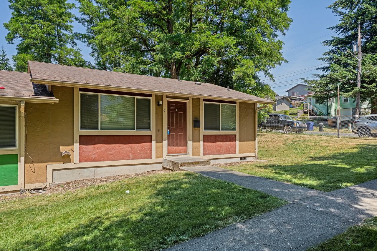 4716 S Warner St #C - Photo 7 of 21